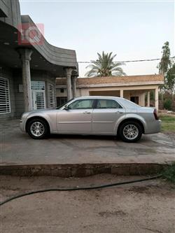 كرايسلر 300